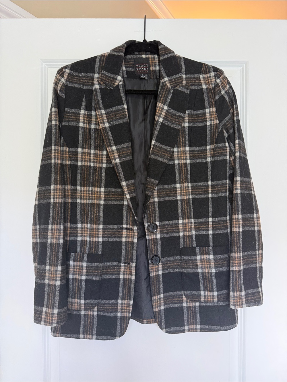 Tracy Evans Black, Gray & Brown Plaid Blazer